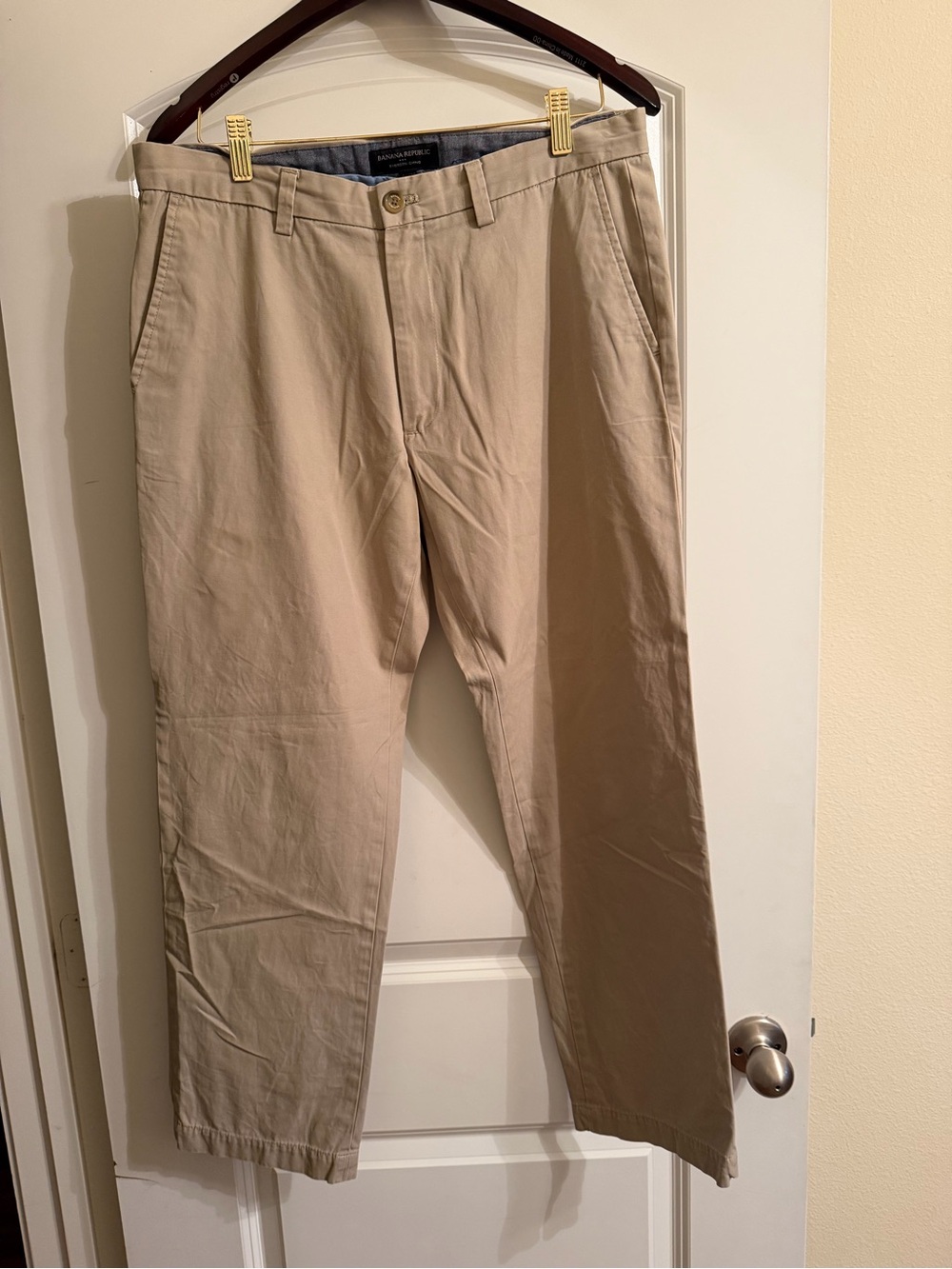 Banana Republic Men's Khaki/Tan Straight-Leg Chinos